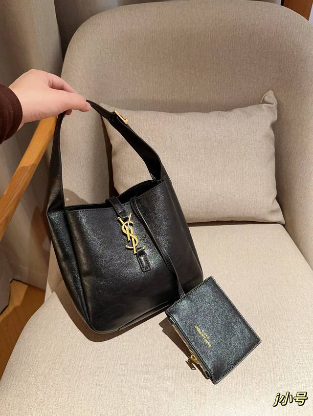 小号 Ysl 圣罗兰 女士le 5 ? 7 Hobo腋下包 尺寸20×20×9 礼盒包装