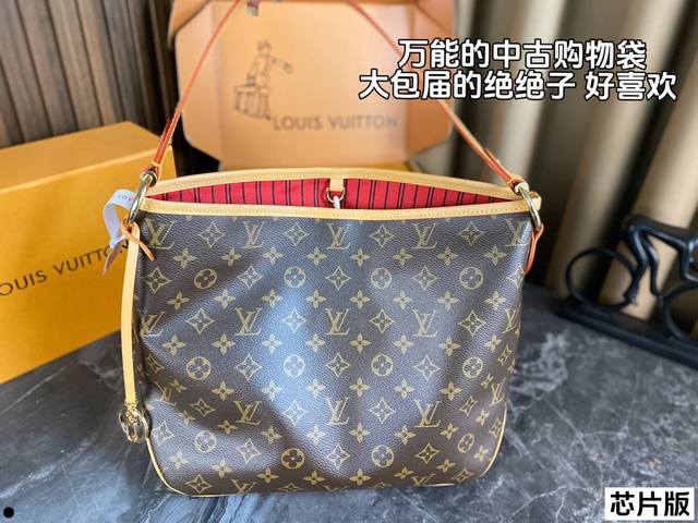 配全套包装 Lv Delightful 中古购物袋 老花真的太高级啦！背上有一种毫不刻意的慵懒随性感 太好看啦！尺寸：34*28