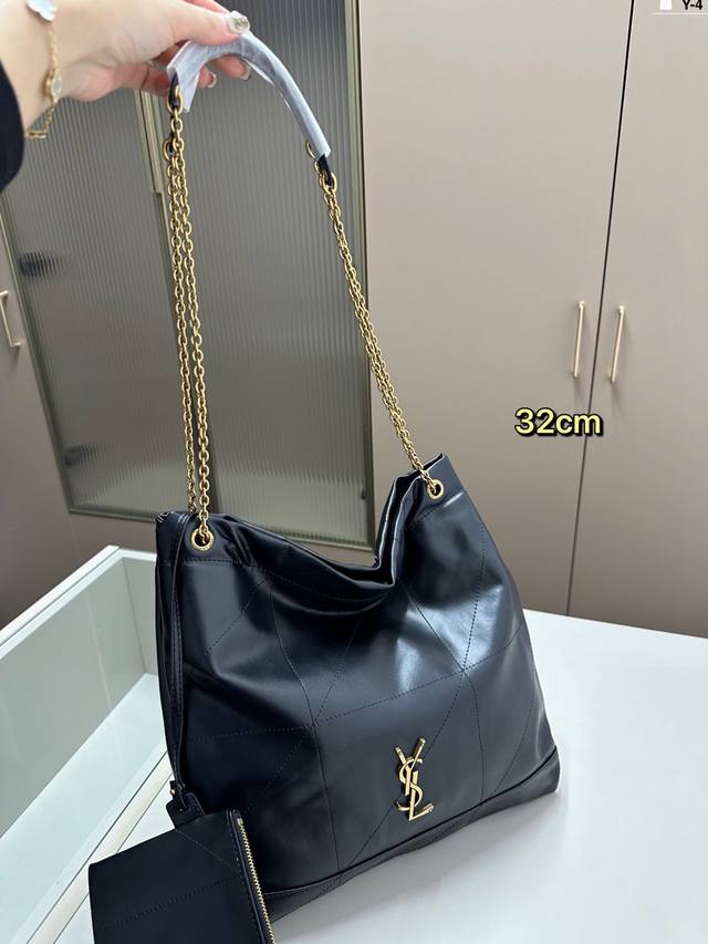 32Cm Ysl 圣罗兰垃圾袋 太好搭配了呜呜呜 Ysl Bag 更酷哦！ 面料很耐造 Y-4尺寸32×31 38×33