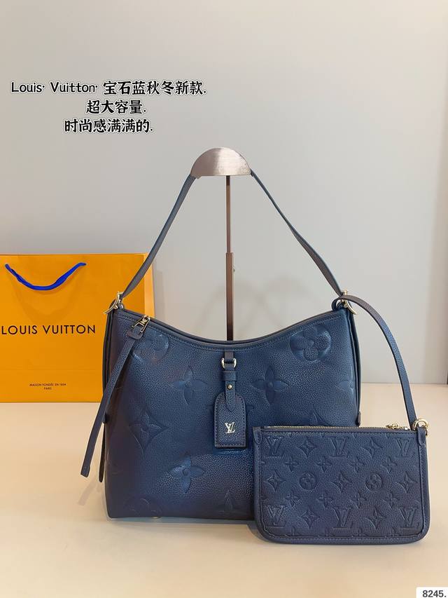 Lv carryall 新款购物袋 这款包真的太有味道了，浓浓的复古风情，vintage 的精髓体现的淋漓尽致，灵感源自档案馆的复古细节，尤其值得称道的莫过于可