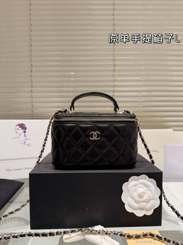 原单小羊皮size：20Cm跑量品质 配包装小香家 Chanel香奈儿新品口红包手提化妆小盒子 出街打开能补妆关上能拗造型